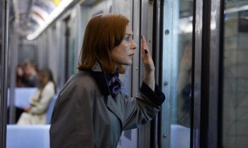 В объятиях лжи