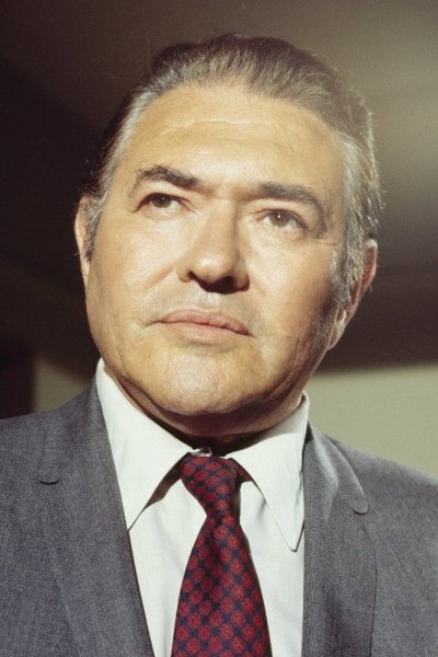 Саймон Оукленд