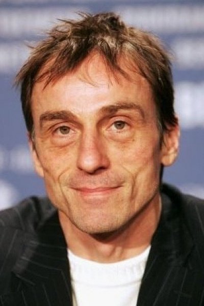 Андре Хеннике
