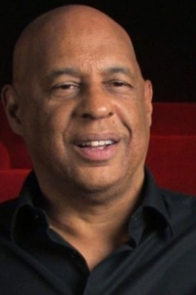 Oz Scott