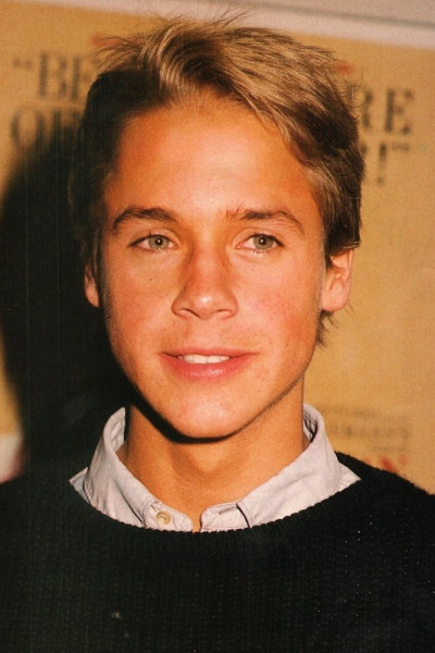 Chad Lowe