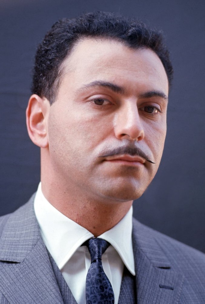 Алан Аркин