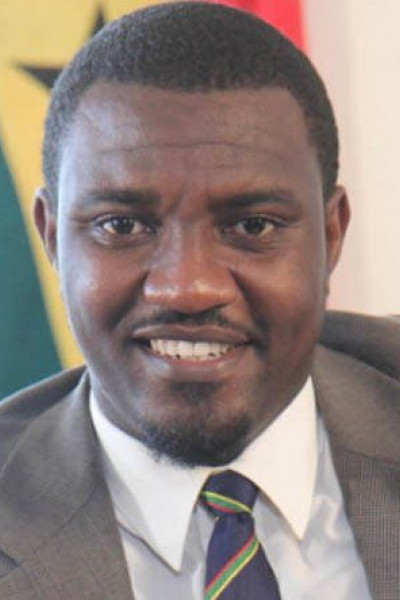 John Dumelo
